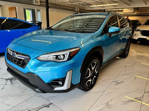 Used 2022 Subaru Crosstrek Hybrid w/ Moonroof Package w/Navigation AWD/4WD image 3