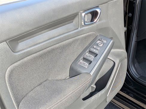 Used 2025 Honda Civic Sport image 19