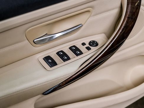 Used 2014 BMW 428i Convertible w/ Premium Package image 39