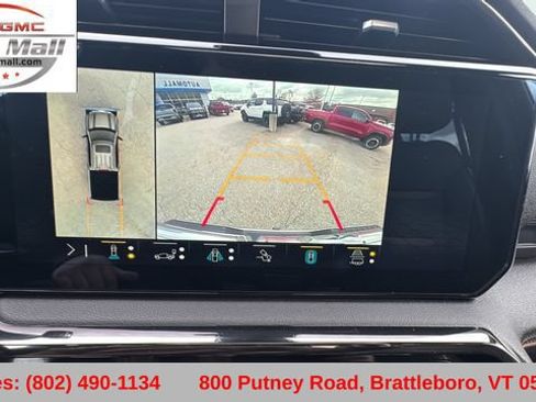 Used 2023 GMC Sierra 1500 AT4 w/ AT4 Premium Package AWD/4WD image 26
