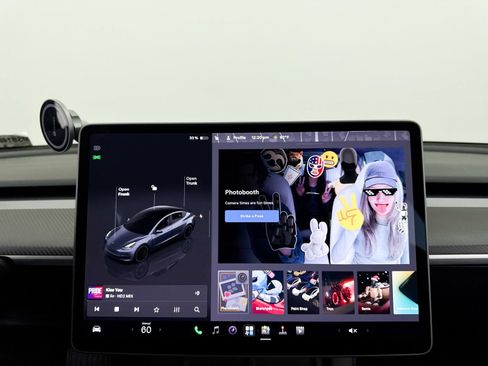 Used 2023 Tesla Model 3 Standard Range RWD image 25