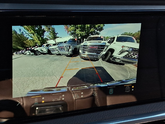 Used 2023 GMC Sierra 1500 Denali w/ Technology Package AWD/4WD image 17