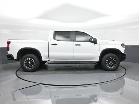 Used 2025 Chevrolet Silverado 1500 ZR2 w/ Technology Package AWD/4WD image 20