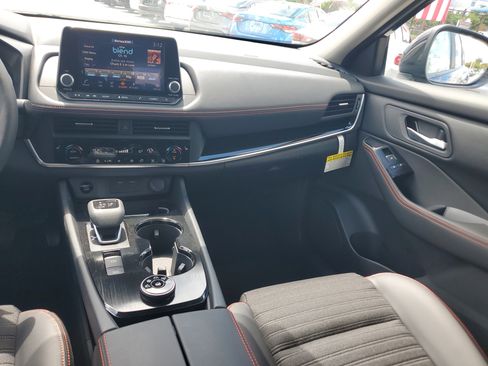 New 2025 Nissan Rogue SV w/ Rock Creek Premium Package image 14