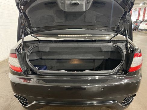 Used 2012 Maserati GranTurismo Sport image 20