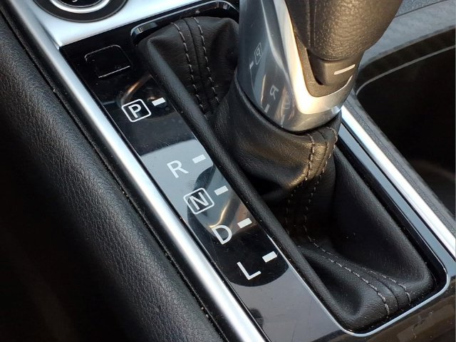 Certified 2025 Nissan Sentra SV w/ All-Weather Package FWD image 18