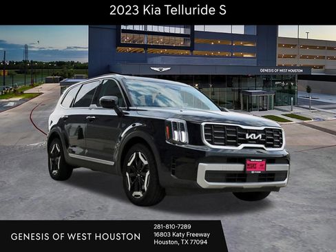 Used 2023 Kia Telluride S AWD/4WD image 1