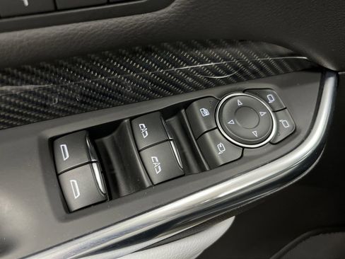 Used 2024 Cadillac XT4 Sport image 30