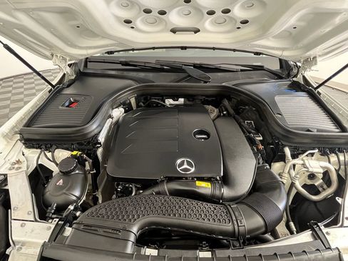 Used 2022 Mercedes-Benz GLC 300 GLC 300 image 13