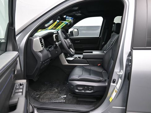 New 2026 Toyota Tundra Platinum image 9