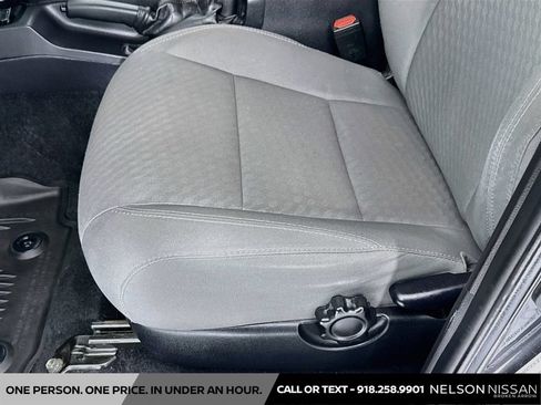 Used 2020 Toyota Tacoma SR RWD image 18