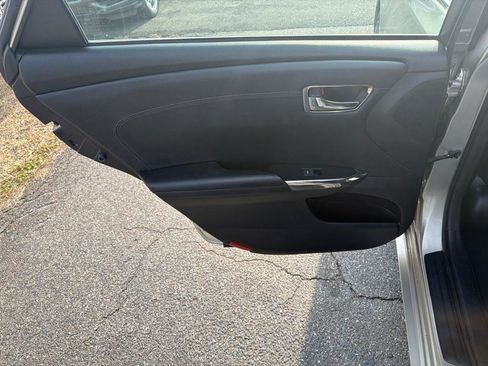 Used 2017 Toyota Avalon XLE image 28