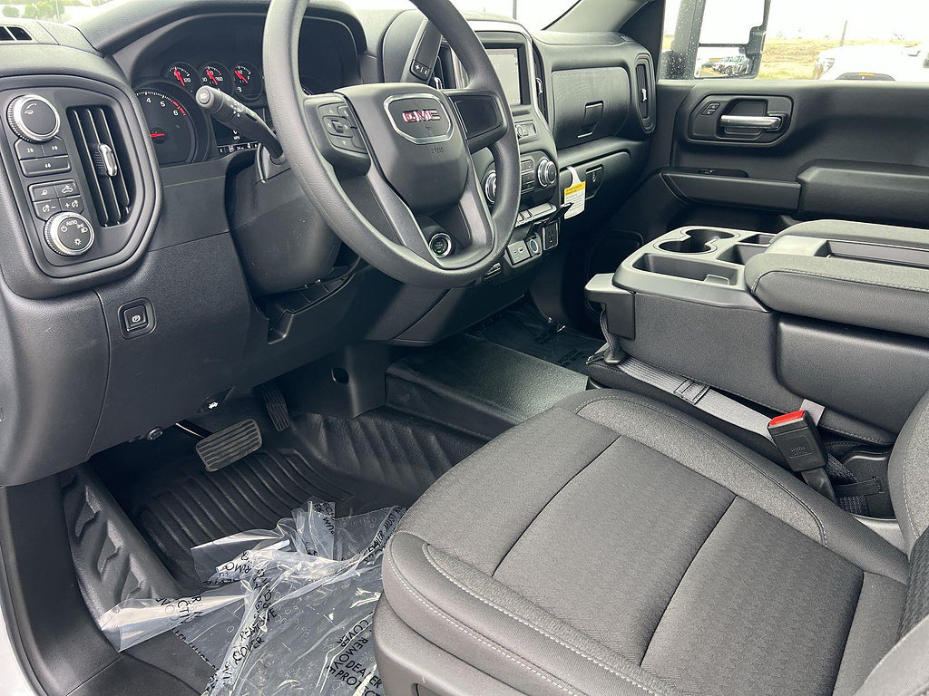 New 2026 GMC Sierra 2500 Pro w/ 1SA Pro Safety Plus Package AWD/4WD image 9