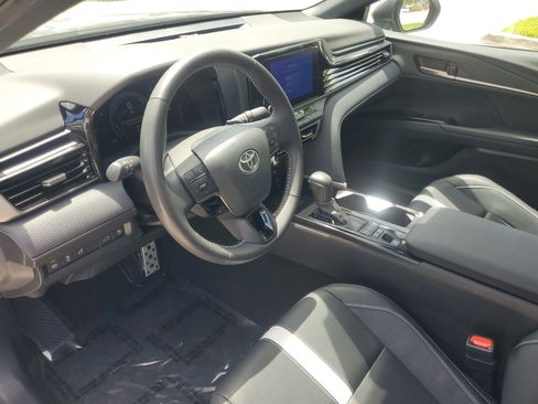 Certified 2025 Toyota Camry SE FWD image 12