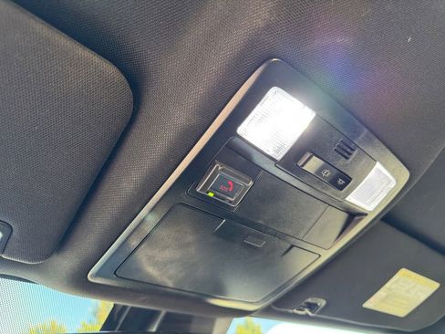 Used 2021 Toyota Tacoma TRD Sport image 23