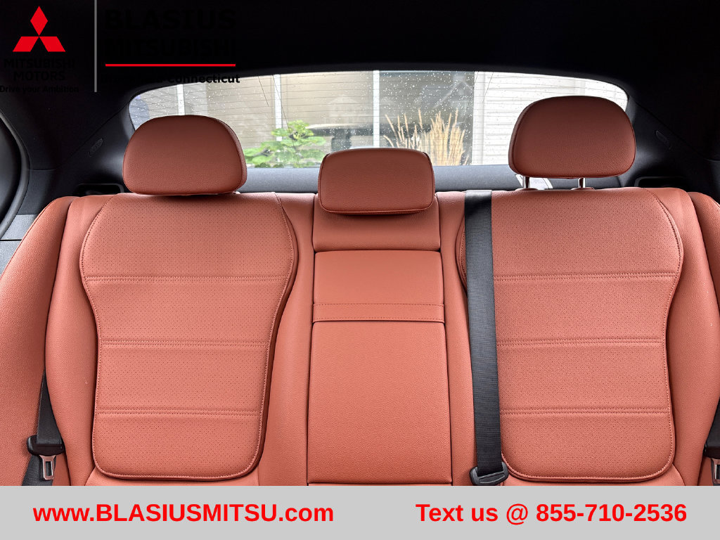 Used 2023 Mercedes-Benz C 300 4MATIC Sedan image 47