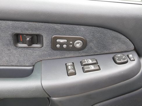 Used 2000 Chevrolet Silverado 1500 LT image 16