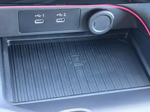 New 2026 Nissan Sentra SV w/ SV Convenience Package FWD image 22