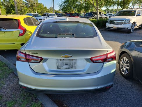 Used 2020 Chevrolet Malibu LT image 17