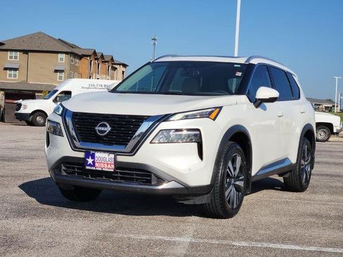 Certified 2023 Nissan Rogue SL w/ SL Premium Package FWD image 2