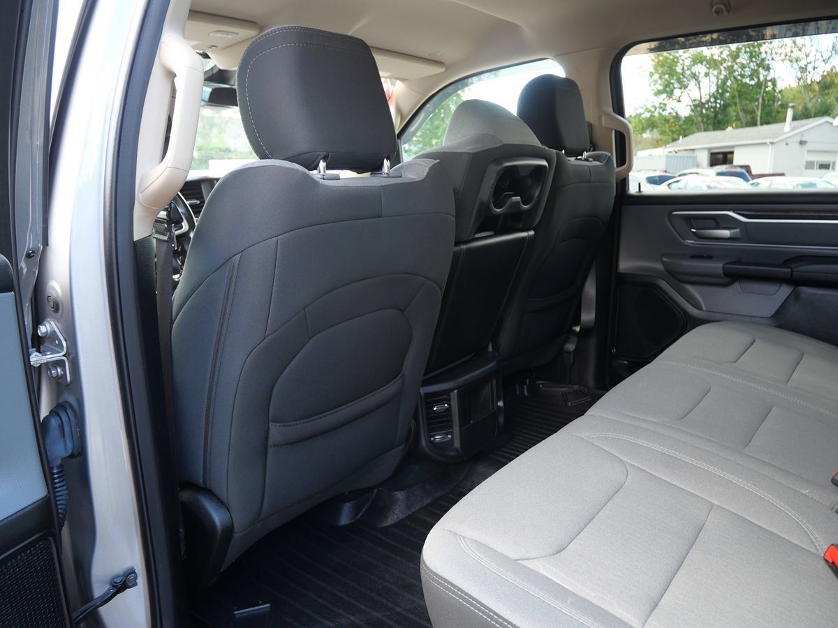 Used 2020 RAM 1500 Big Horn AWD/4WD image 24