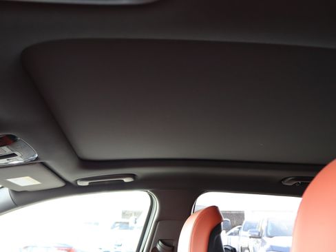 Used 2023 Kia Sportage SX Prestige image 18