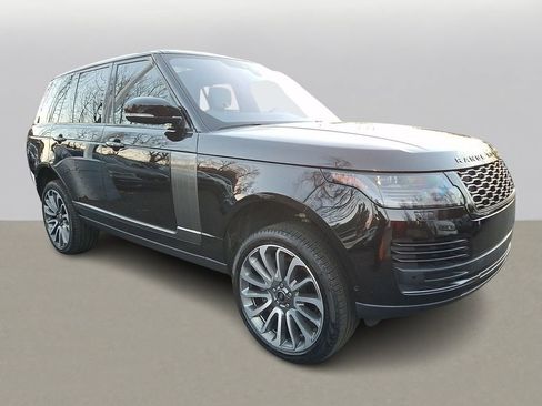 Used 2022 Land Rover Range Rover Westminster Edition image 3