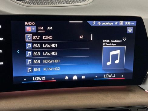 Used 2026 BMW X1 xDrive28i w/ Technology Package image 23