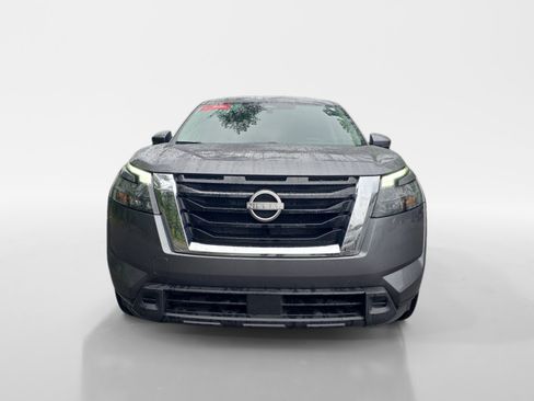 Certified 2025 Nissan Pathfinder SV AWD/4WD image 8