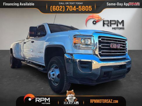 Used 2017 GMC Sierra 3500 2WD Crew Cab w/ Sierra Convenience Package image 23