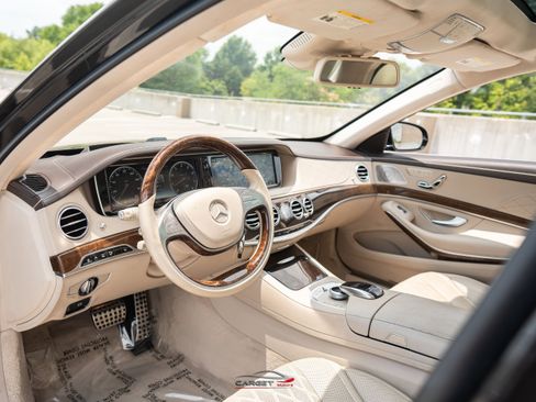 Used 2015 Mercedes-Benz S 550 4MATIC Sedan image 12