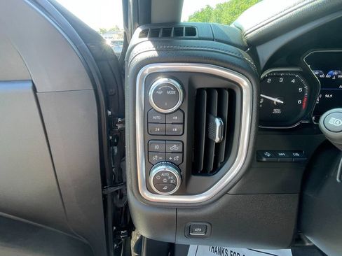 Used 2021 GMC Sierra 1500 Denali w/ Denali Ultimate Package AWD/4WD image 14