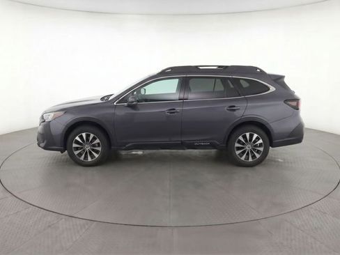 Used 2024 Subaru Outback Limited AWD/4WD image 3