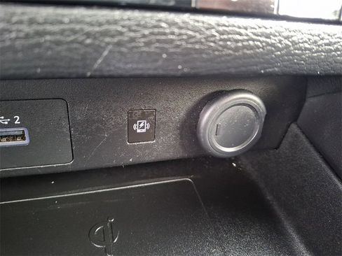 Used 2024 Mitsubishi Outlander SE image 26