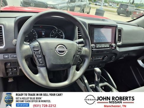 Used 2022 Nissan Frontier SV w/ Technology Package AWD/4WD image 4