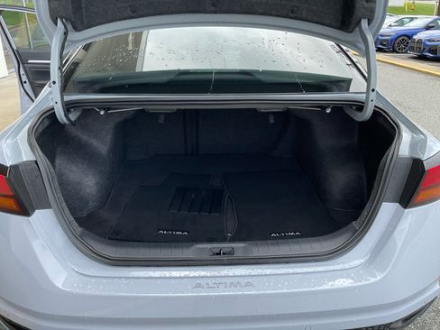 Used 2026 Nissan Altima 2.5 SR w/ SR Premium Package FWD image 19
