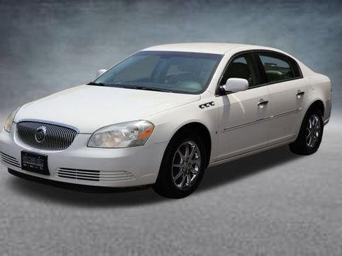 Used 2008 Buick Lucerne CXL w/ Driver Confidence Package FWD image 24
