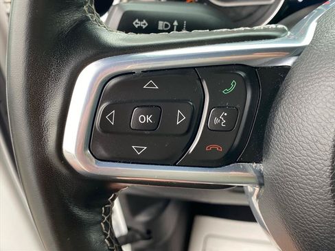 Used 2021 Jeep Wrangler Unlimited Sahara w/ Safety Group AWD/4WD image 18