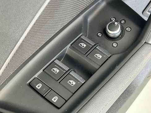 Used 2023 Audi A3 2.0T Premium w/ Convenience Package image 35