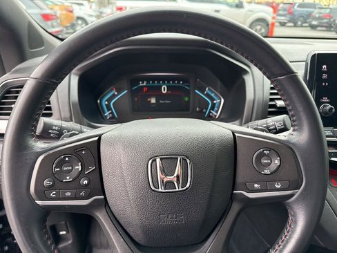 Used 2023 Honda Odyssey Sport image 34