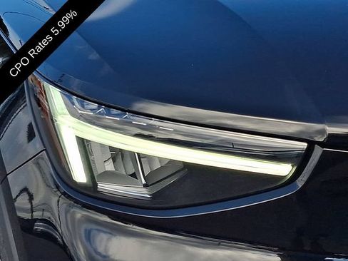 Certified 2024 Volvo XC40 B5 Plus w/ Protection Package Premier AWD/4WD image 11