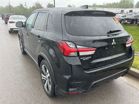 Used 2024 Mitsubishi Outlander Sport SE AWD/4WD image 4