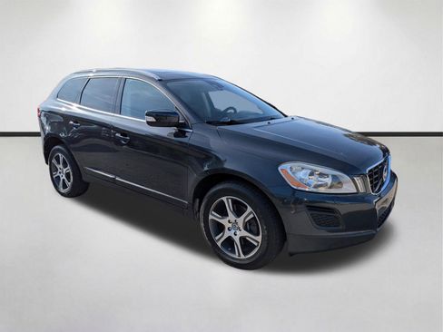 Used 2011 Volvo XC60 T6 AWD/4WD image 2