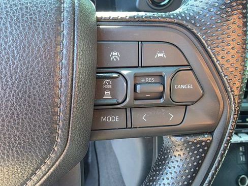 Used 2024 Toyota Tacoma SR w/ SR Upgrade Package AWD/4WD image 27