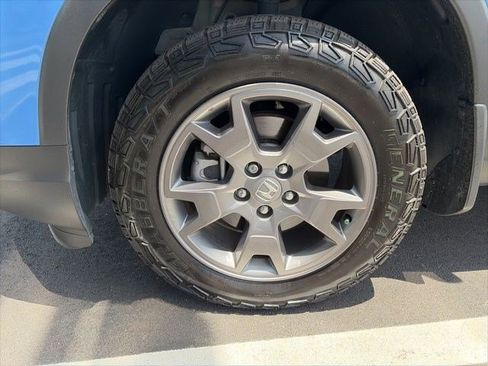 Used 2024 Honda Passport TrailSport image 12