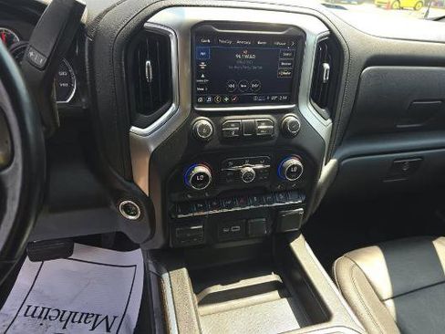 Used 2021 Chevrolet Silverado 1500 LT Trail Boss w/ Convenience Package II image 7