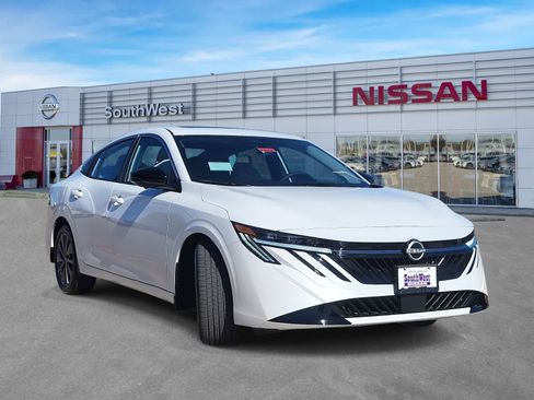 New 2026 Nissan Sentra SL w/ Floor Mat Package FWD image 4