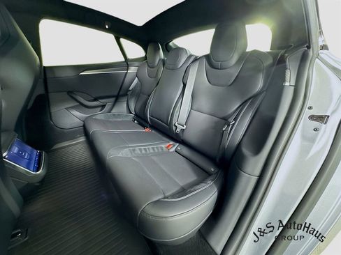 Used 2025 Tesla Model S Plaid image 26
