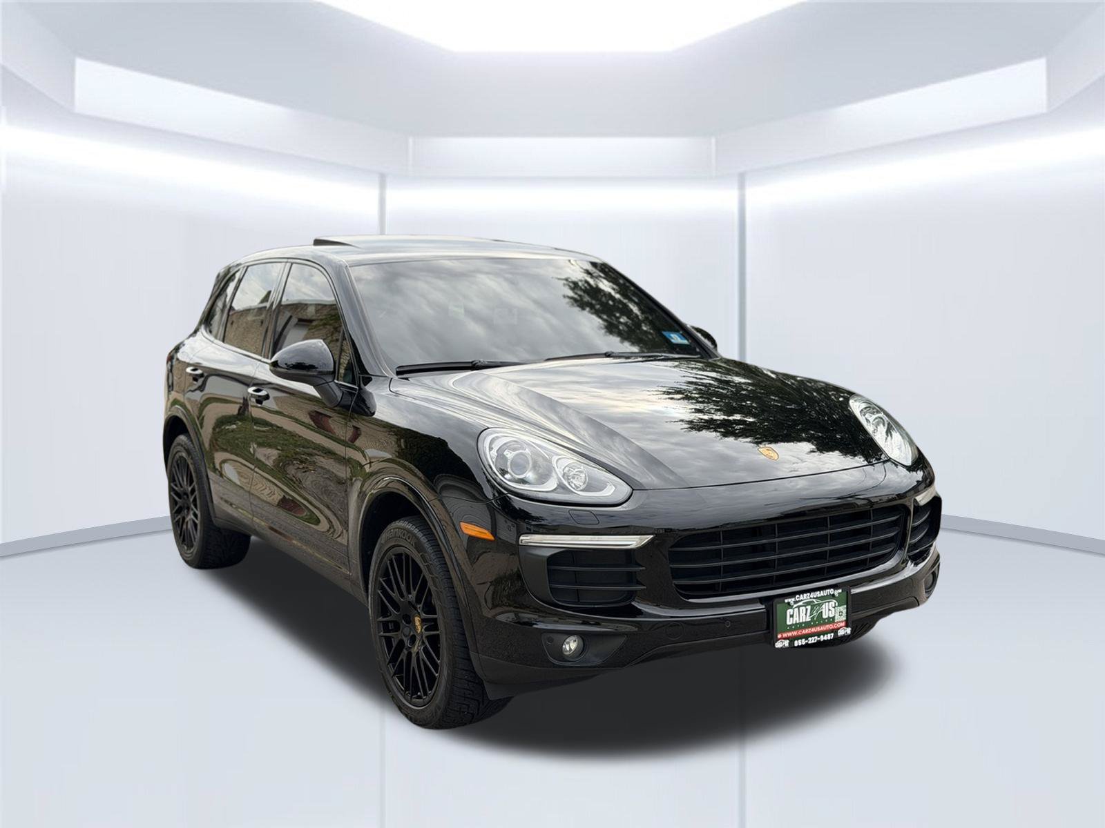 Used 2018 Porsche Cayenne Platinum Edition AWD/4WD image 3
