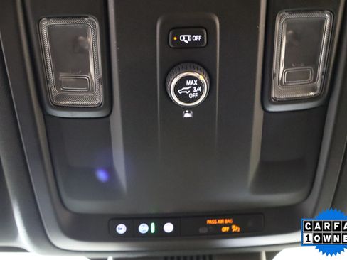 Used 2024 GMC Yukon SLT w/ Max Trailering Package AWD/4WD image 29